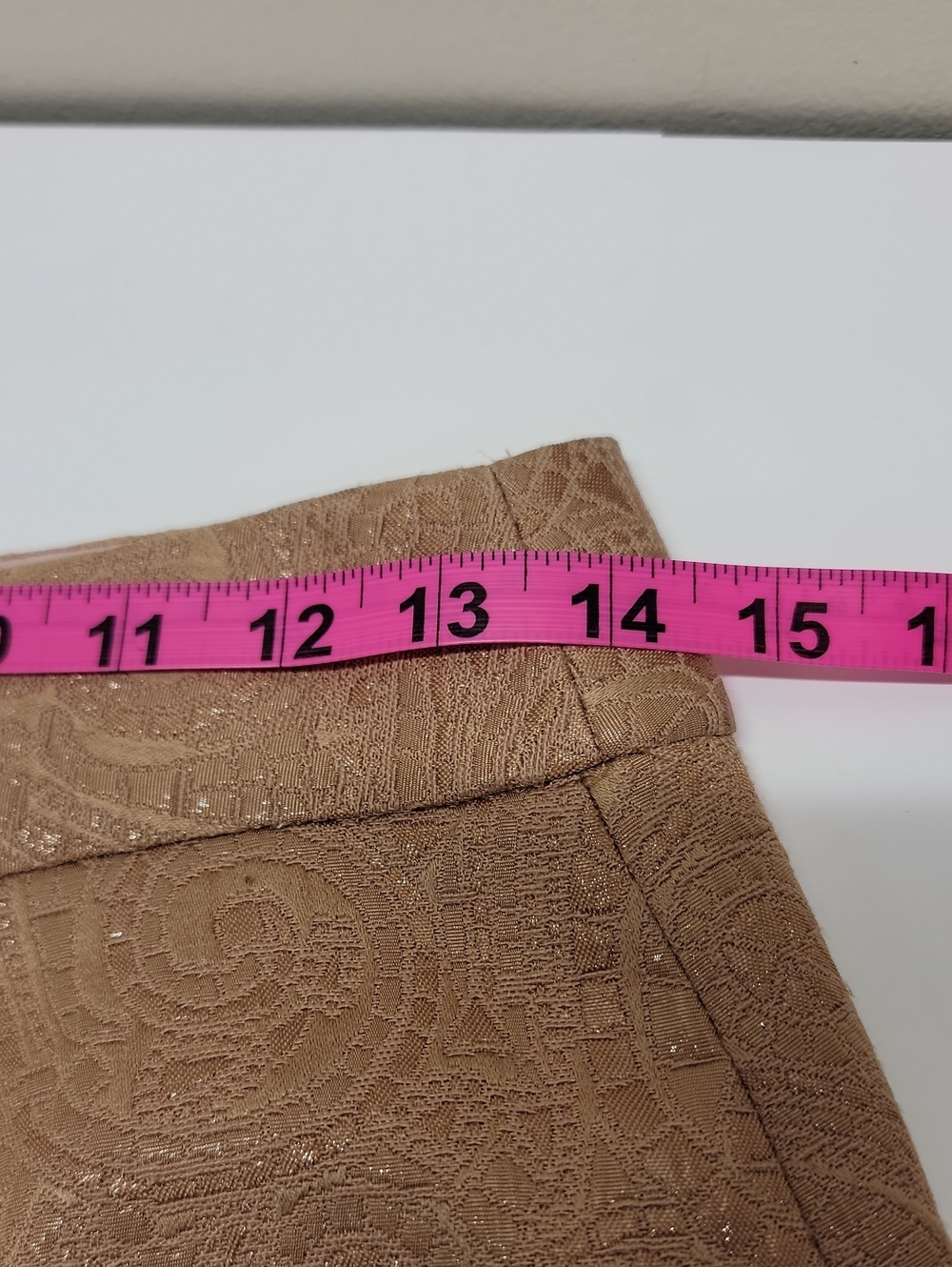 Banana Republic Warm Golden Textured Pencil Mini Skirt Sz 8 - Picture 9 of 12